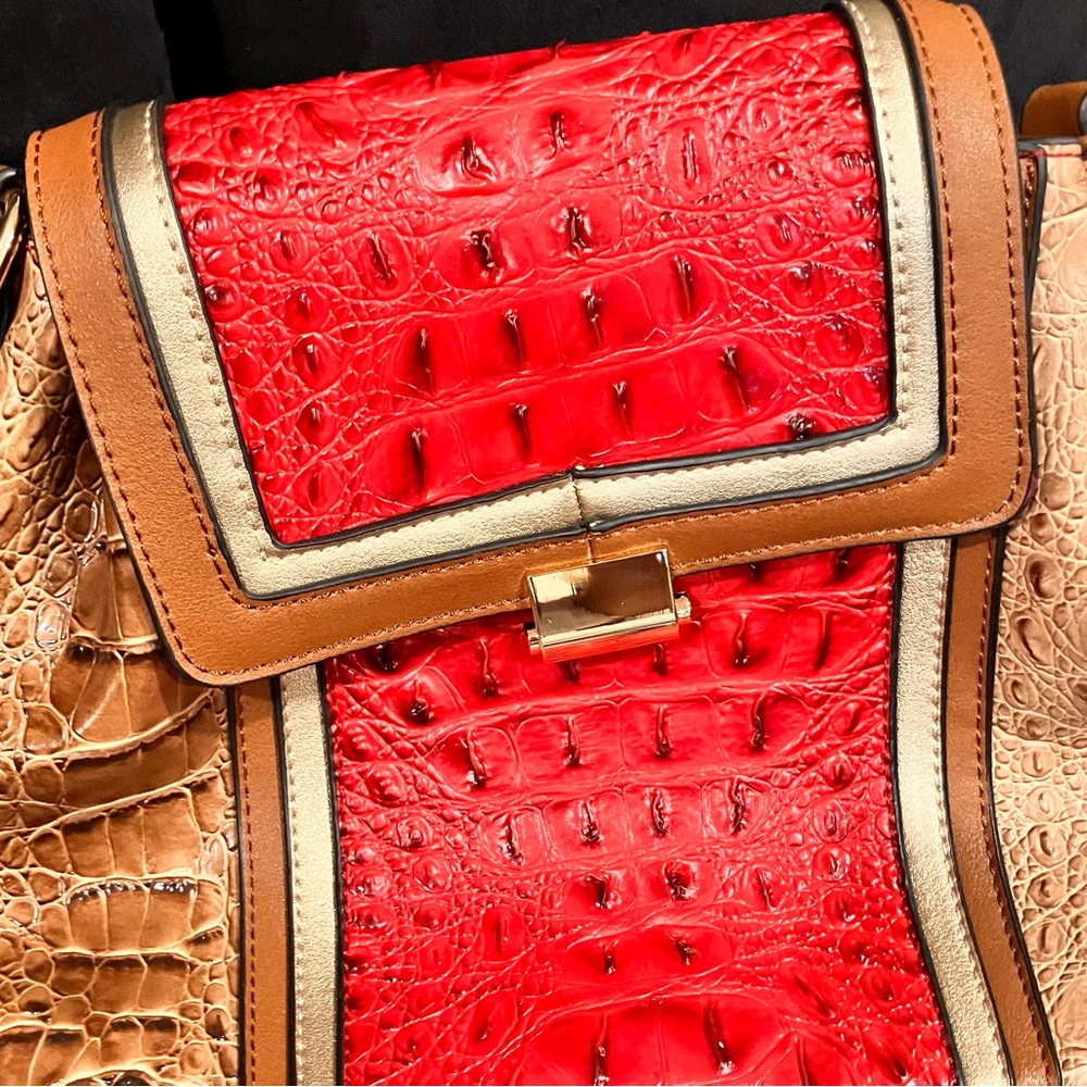 Mia K crossbody bag